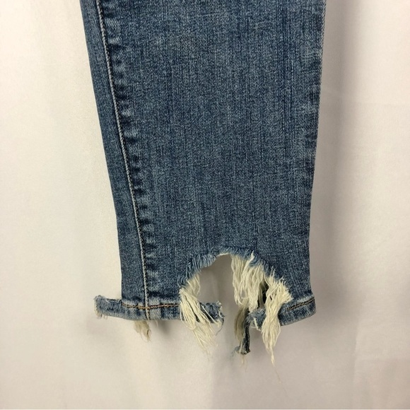 7 For All Mankind Medium Blue Wash Distressed Hem Skinny Jeans 32 - Picture 4 of 4